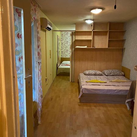 Apartment Karavelov Varna Luaran gambar
